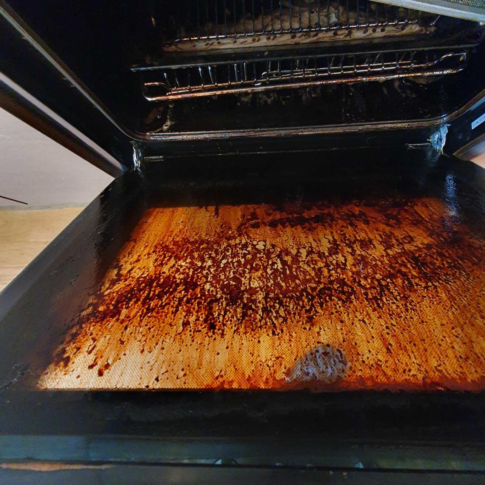 Oven Cleaning Before